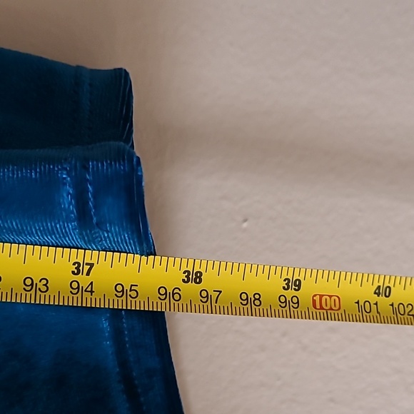 NWOT Maternity Cowlneck Velvet Dress M - Picture 6 of 7